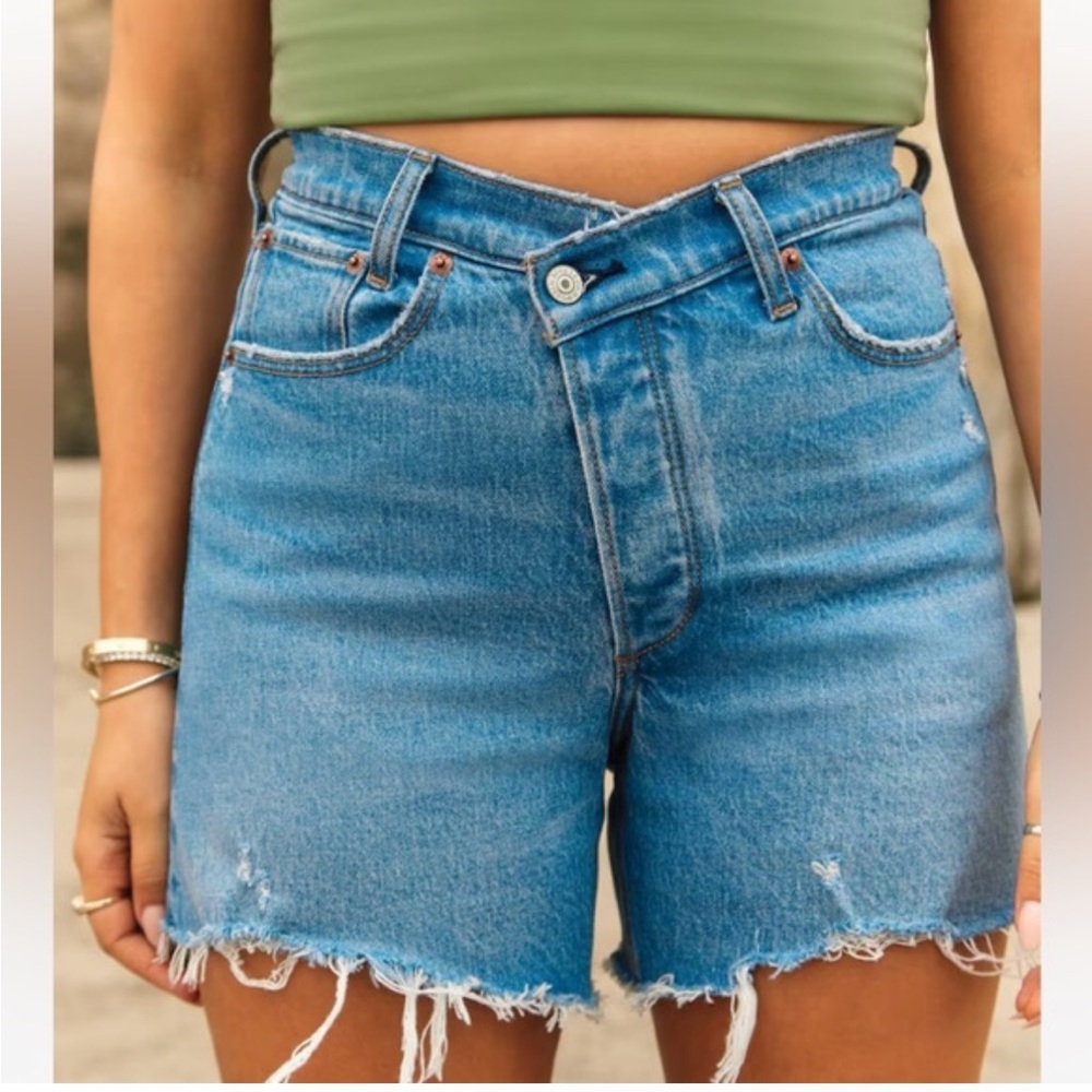 New with tags Abercrombie & Fitch curve love high rise dad jeans